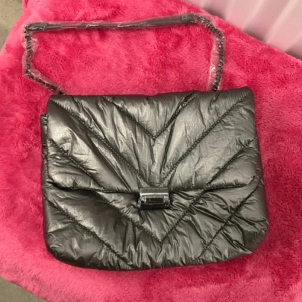 NEW ZARA Quilted Shoulder Bag Clutch, M